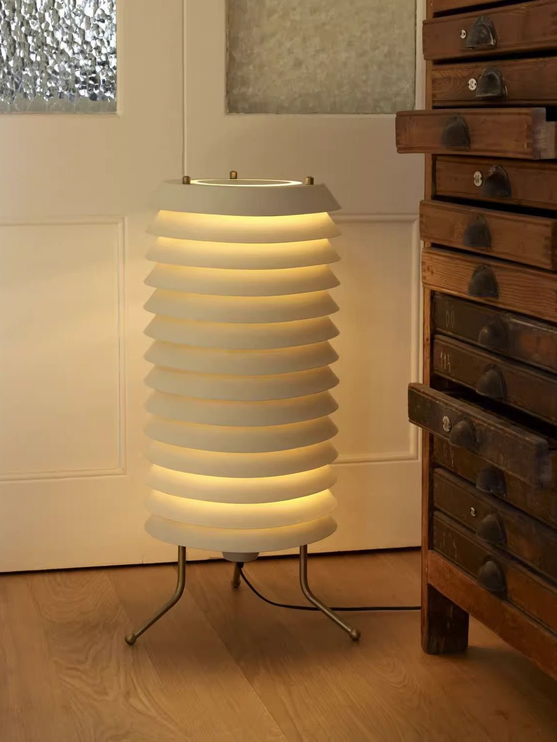 Orelelette lámpara de mesa Lattice escandinava