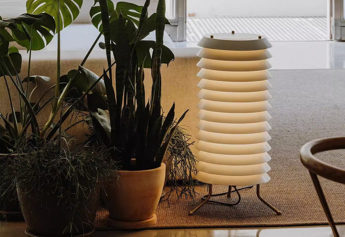 Orelelette lámpara de mesa Lattice escandinava