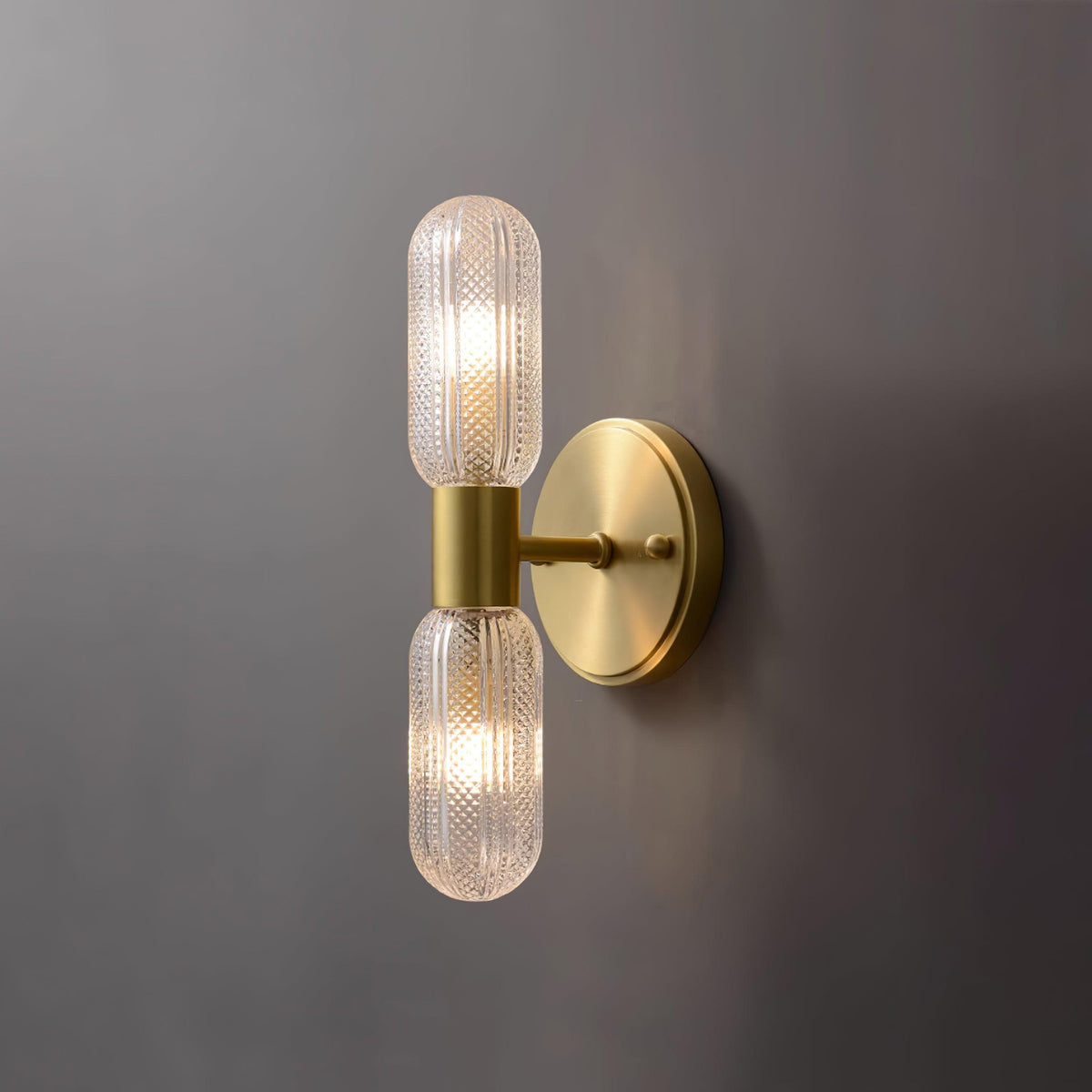 Eira aplique de pared con dos luces en latón y vidrio texturizado