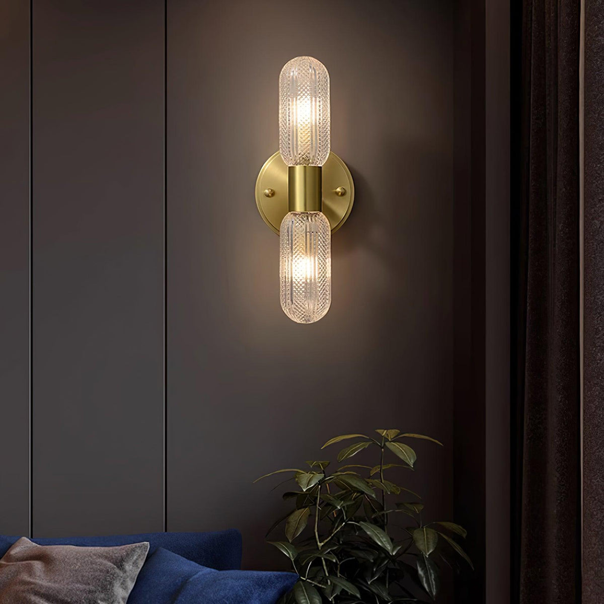 Eira aplique de pared con dos luces en latón y vidrio texturizado