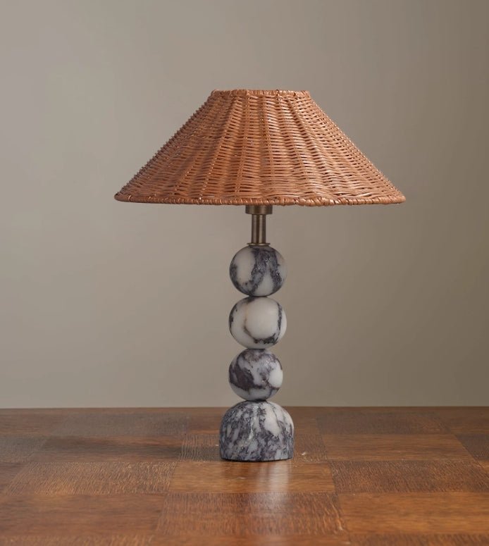 Canarora lámpara de mesa de mármol y ratán