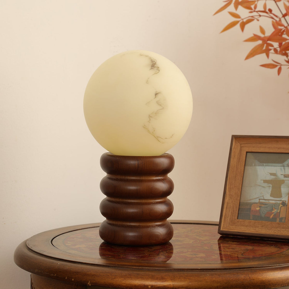 Novar lámpara de mesa de madera contemporánea