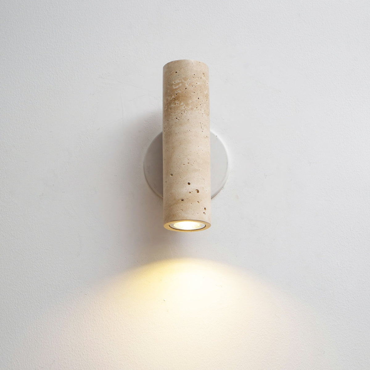 Norenina aplique de pared travertino