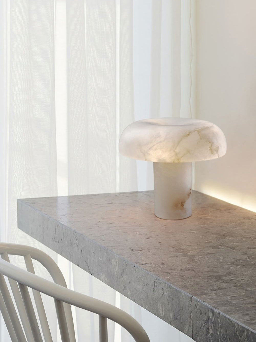 Milky lámpara de mesa