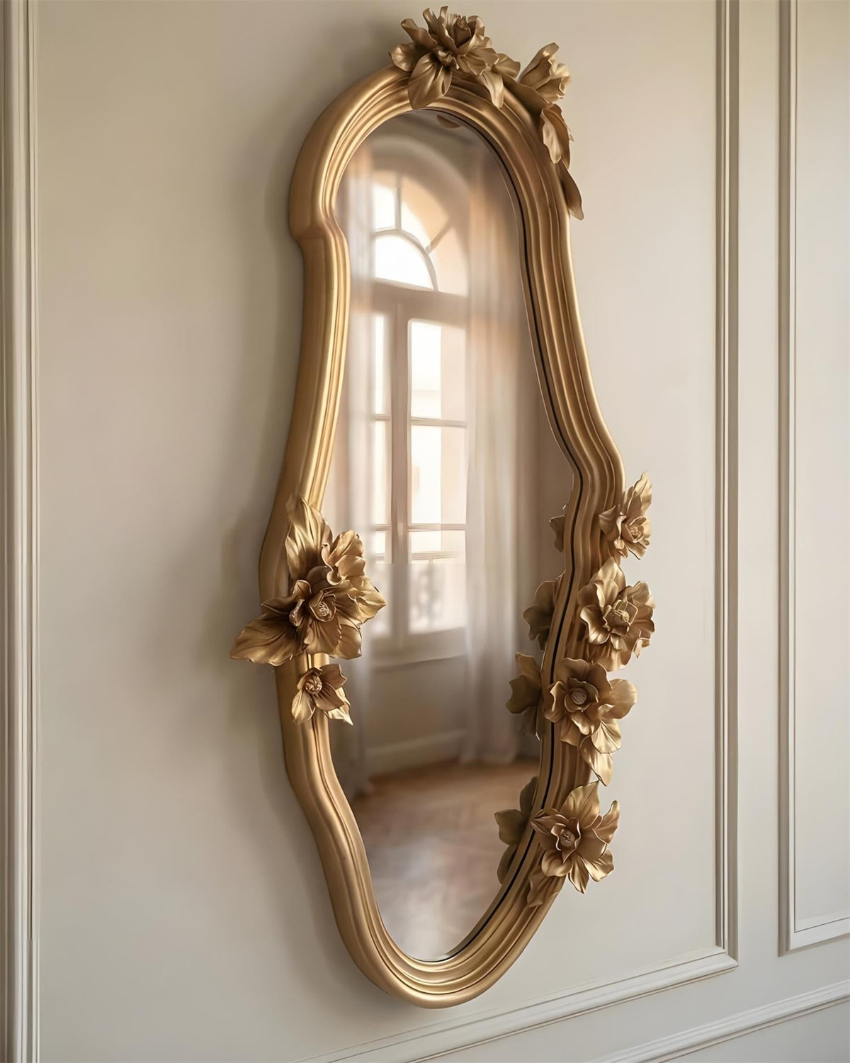 Calarora Mirror
