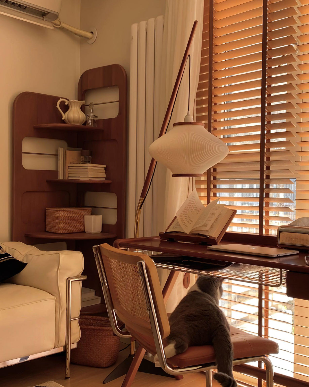 Ervenil lámpara de pie de madera y vidrio estilo mid-century