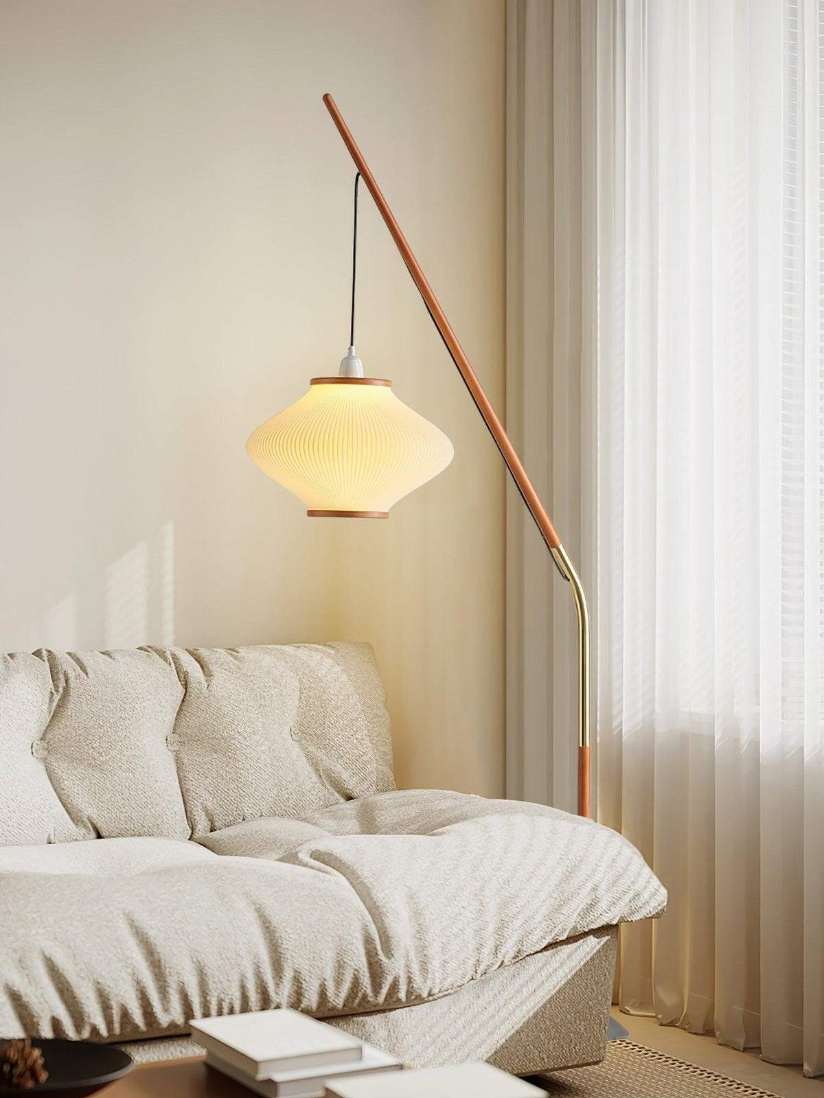 Ervenil lámpara de pie de madera y vidrio estilo mid-century