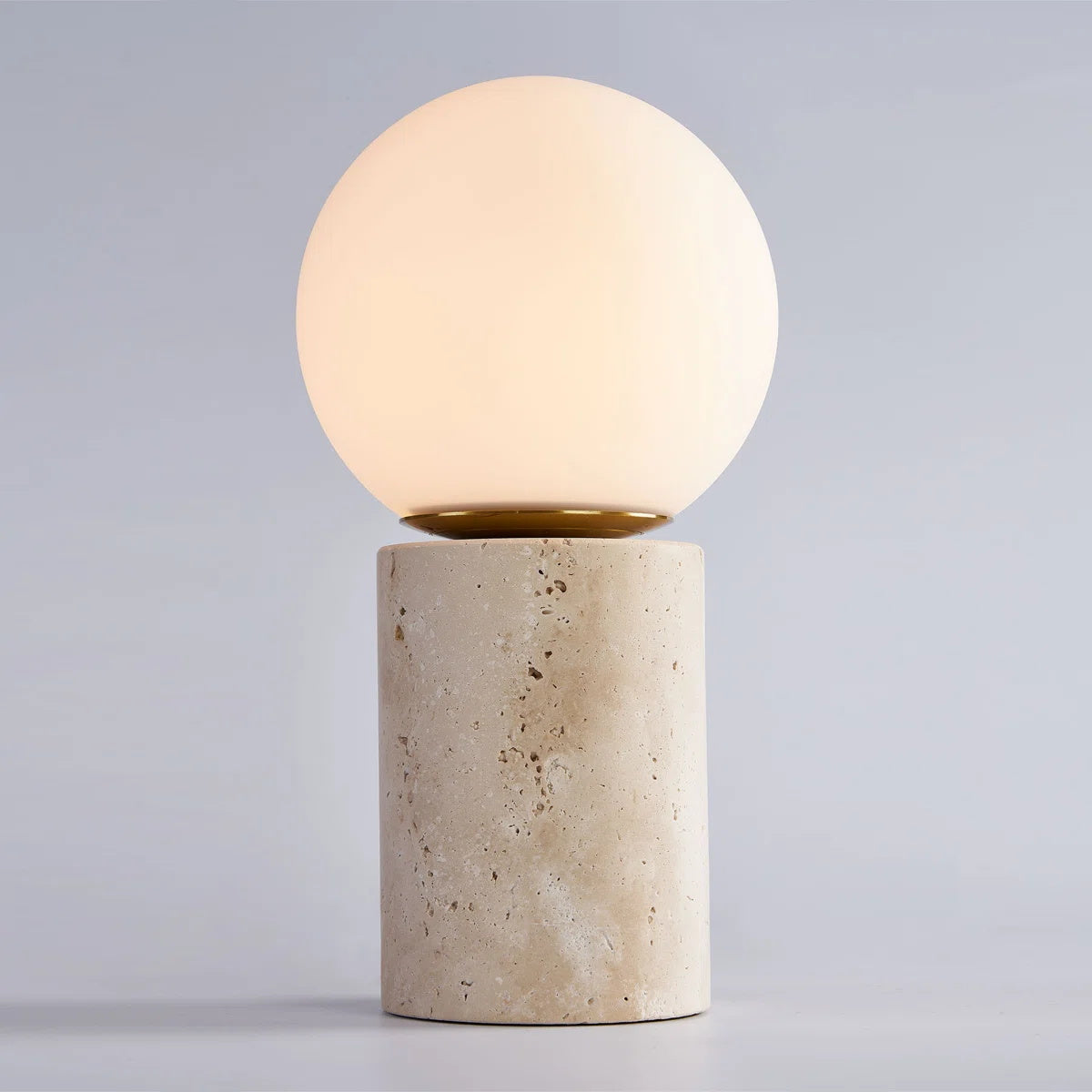 Norinise lámpara de mesa de travertino beige