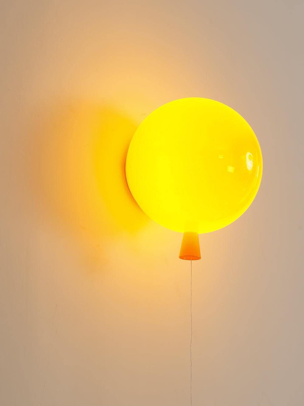 Kiri aplique de pared Cheerful Balloon Dream de plástico