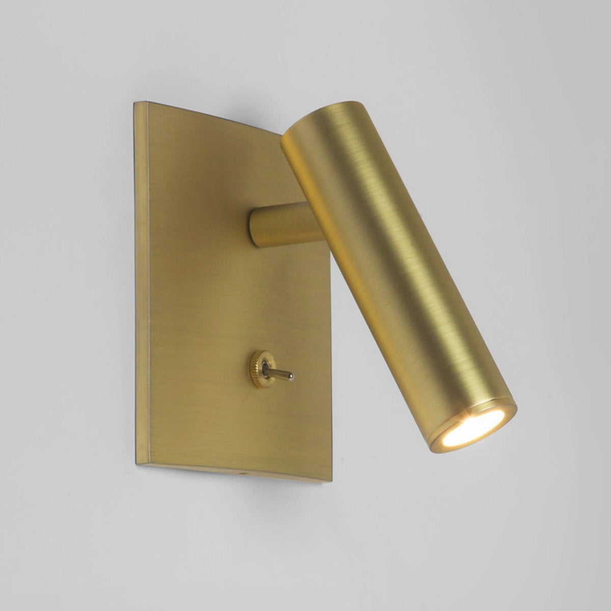 Teriiira aplique de pared Micro Square con interruptor y foco