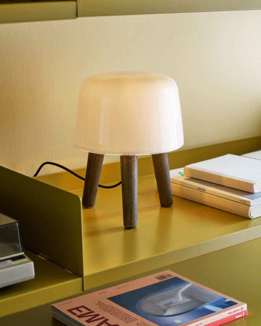 Velanaine lámpara de mesa