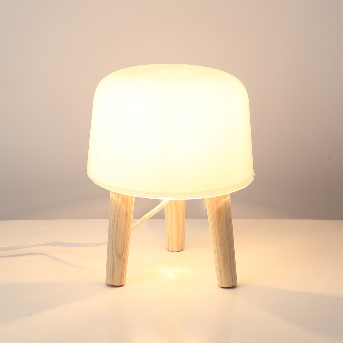 GlowPod lámpara de mesa de madera