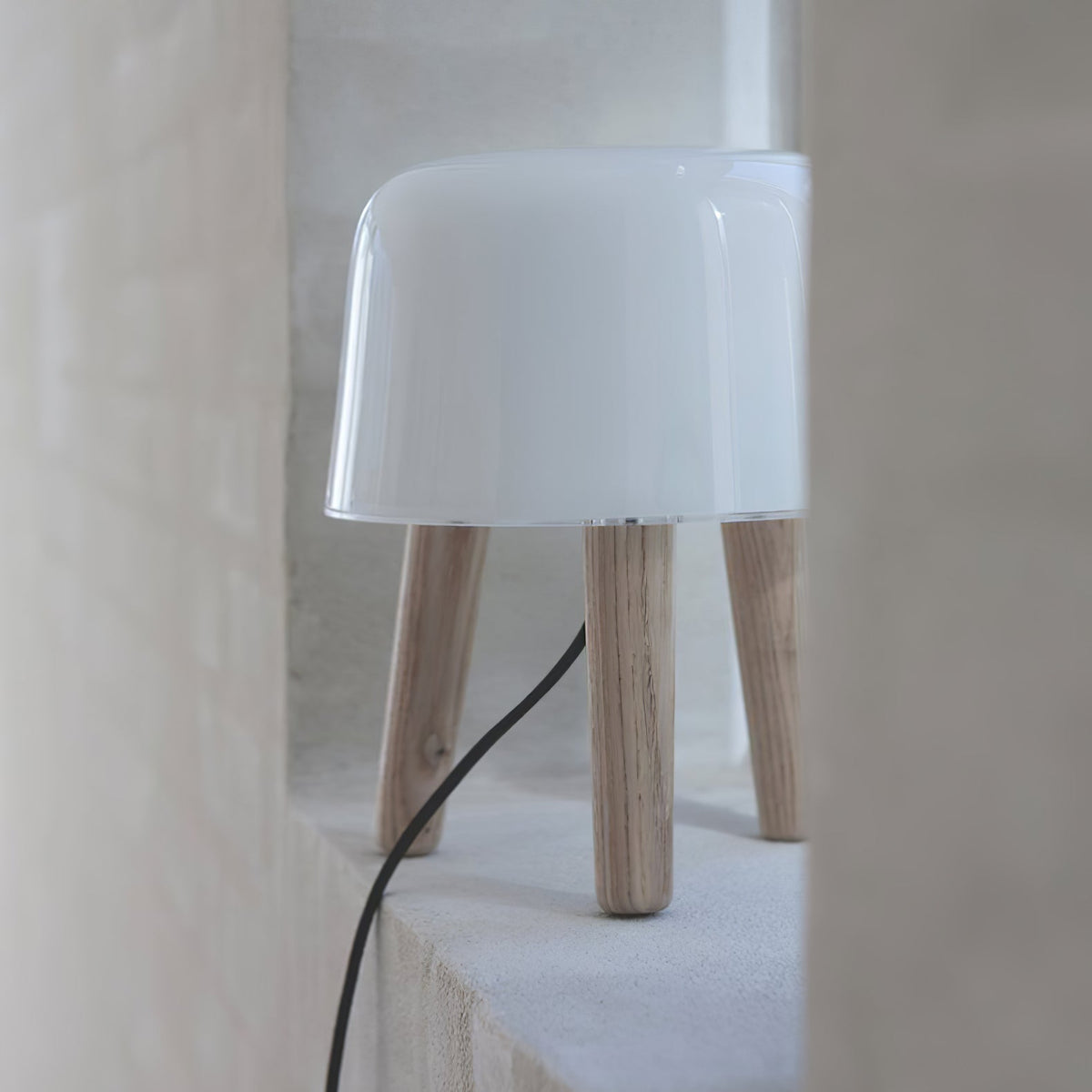 GlowPod lámpara de mesa de madera