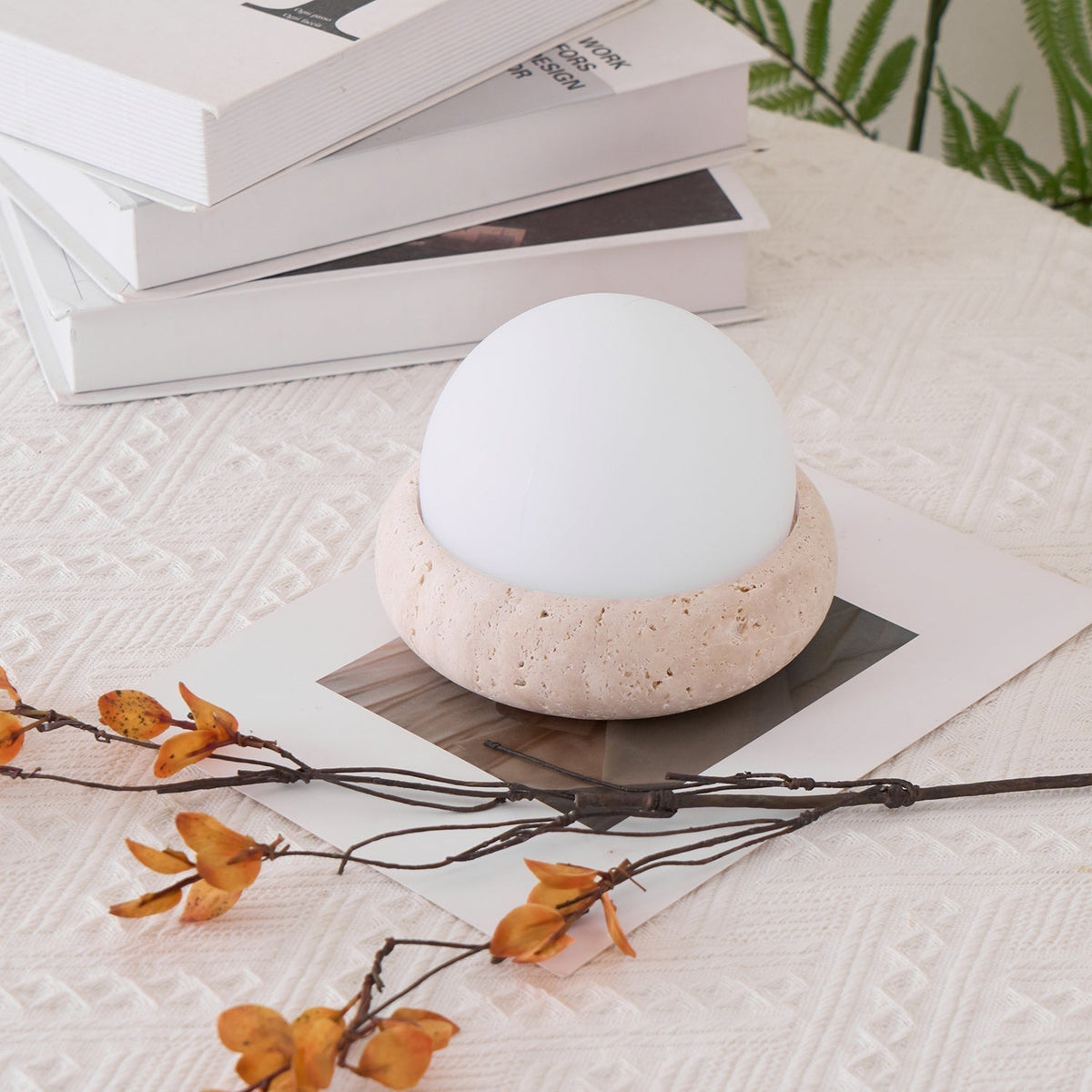 Caliror lámpara de mesa con esfera de travertino