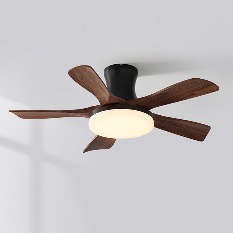 Hawthorne ventilador de techo con luz
