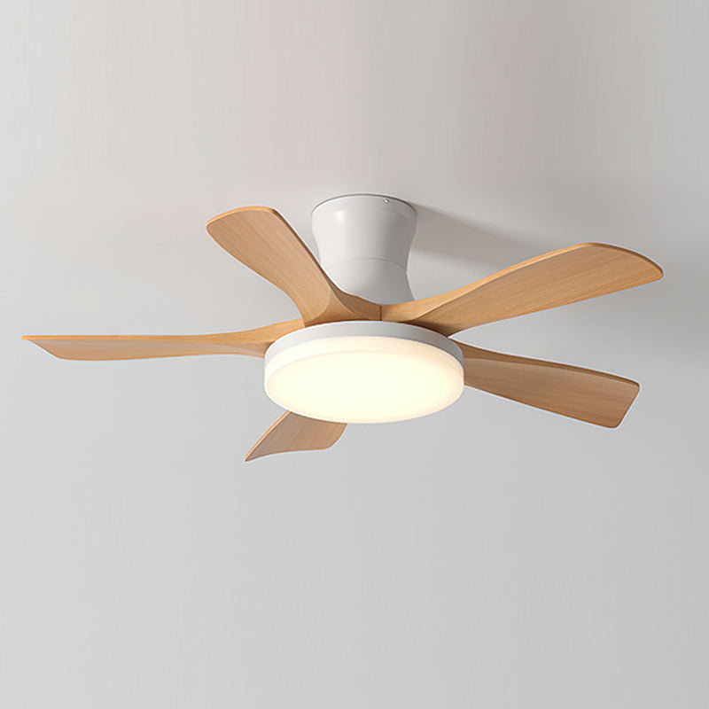 Hawthorne ventilador de techo con luz