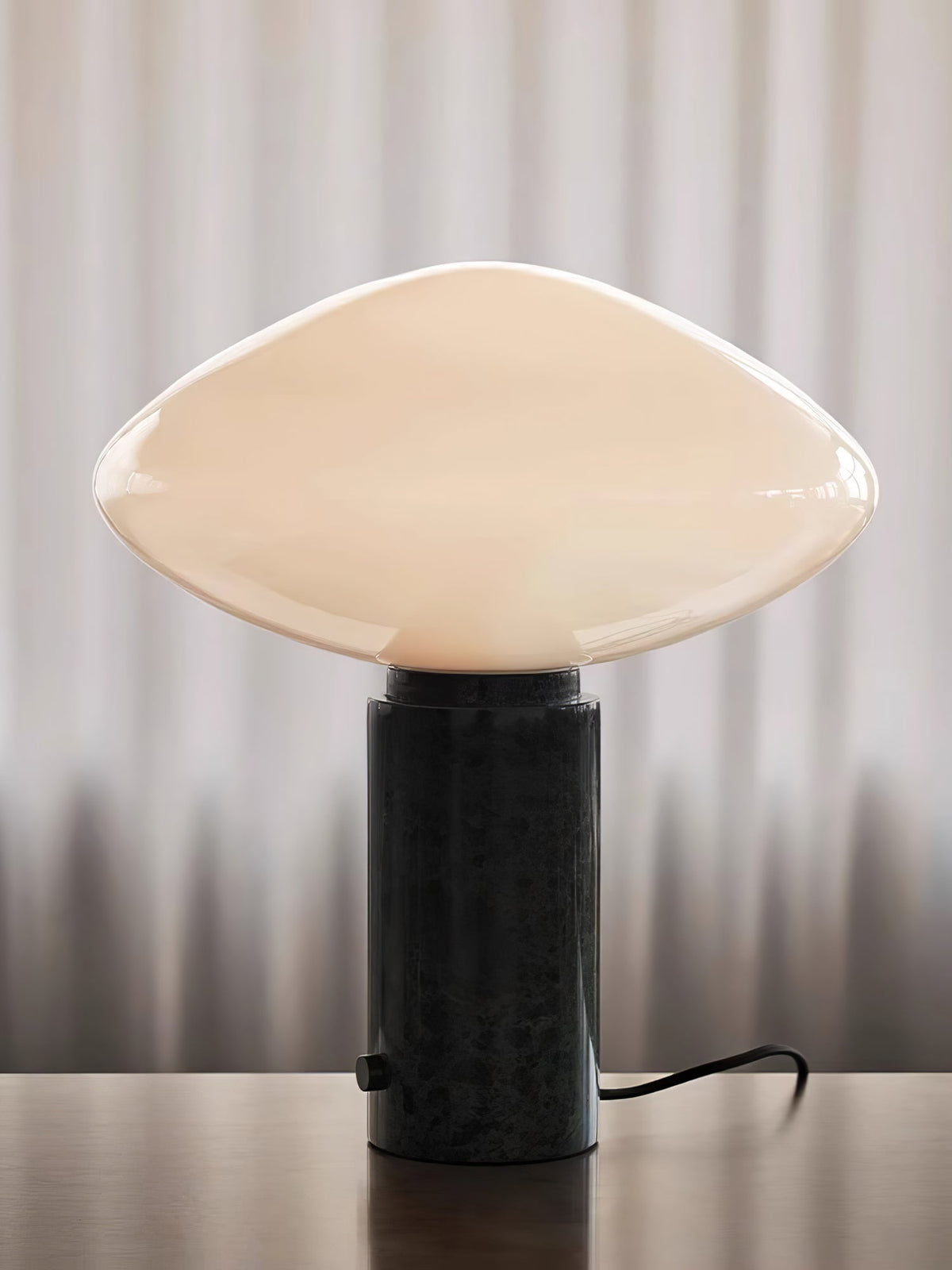 Lioralira lámpara de mesa con pantalla de vidrio y base de mármol verde