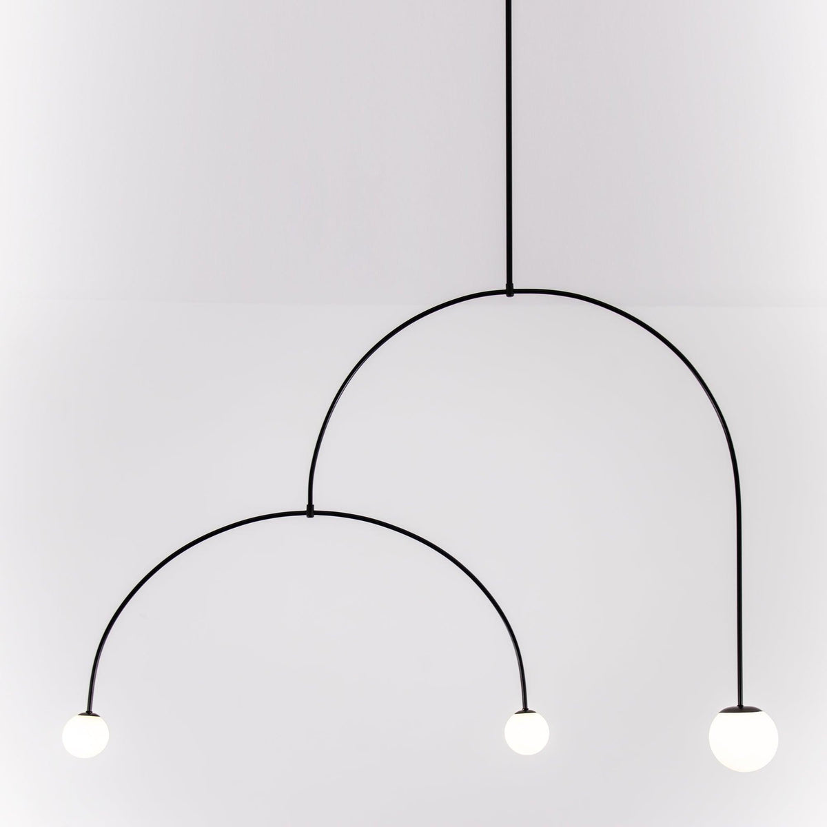 Lustra Chandelier Mobile Black Minimalist