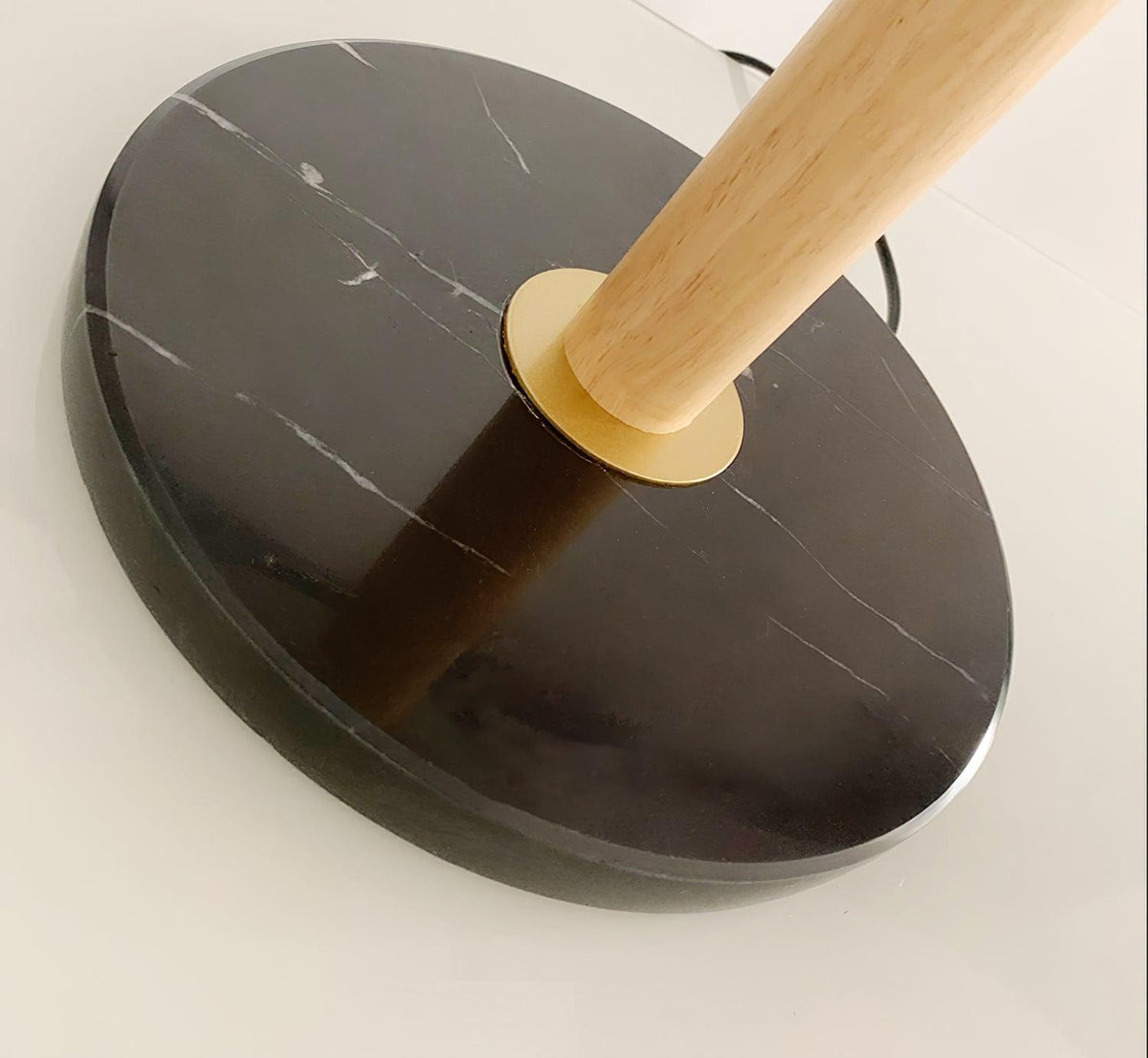 Gala lámpara de mesa de vidrio y mármol