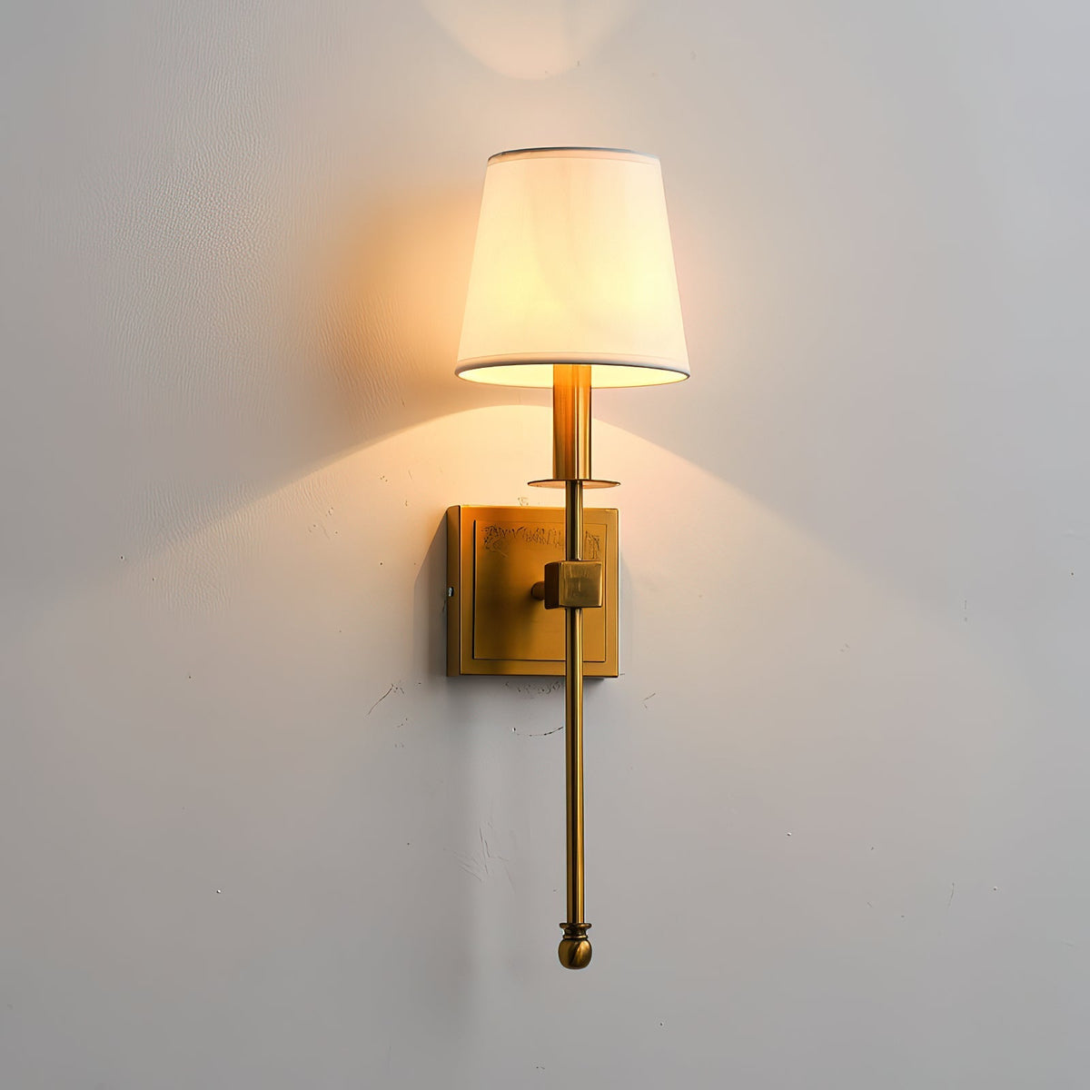 Orelenina aplique de pared