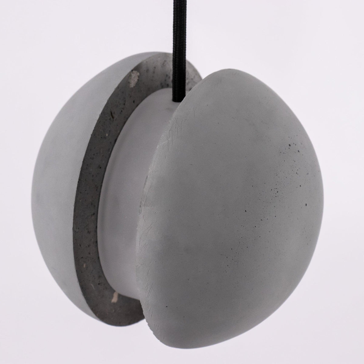 Umi lámpara colgante esfera minimalista en hormigón