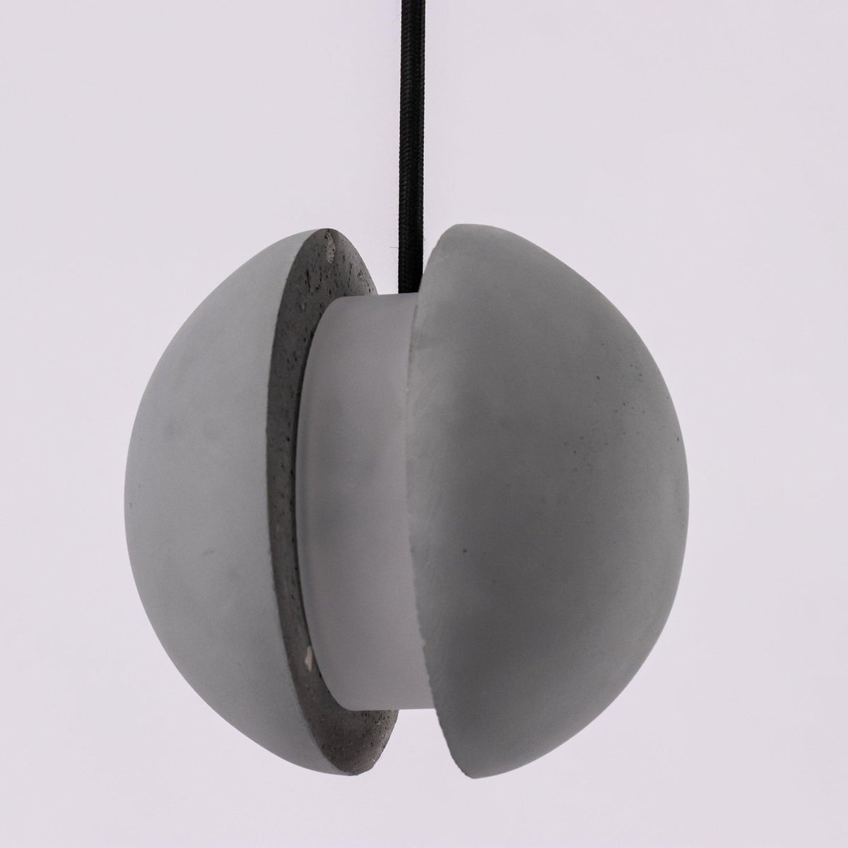 Umi lámpara colgante esfera minimalista en hormigón
