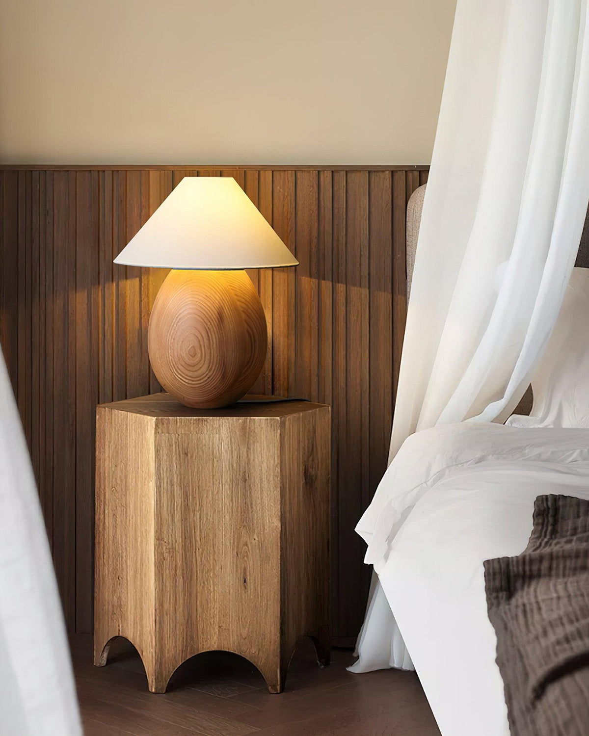 Orbace lámpara de mesa de madera natural