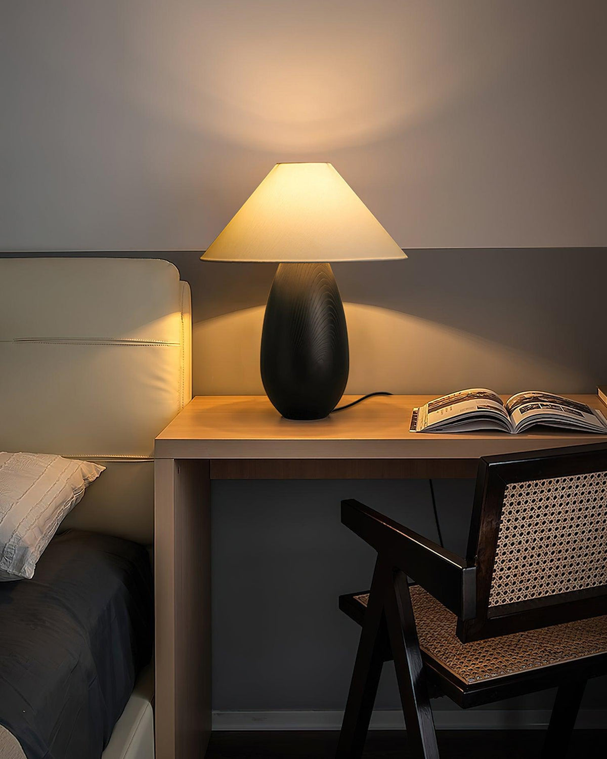 Orbace lámpara de mesa de madera natural