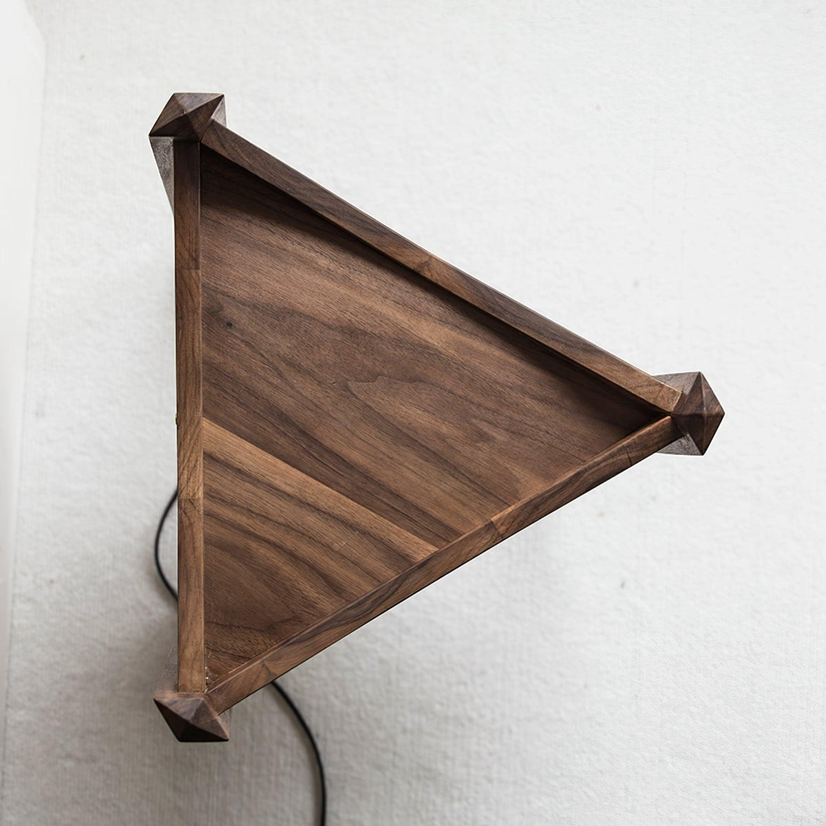 Carvora lámpara de pie de madera