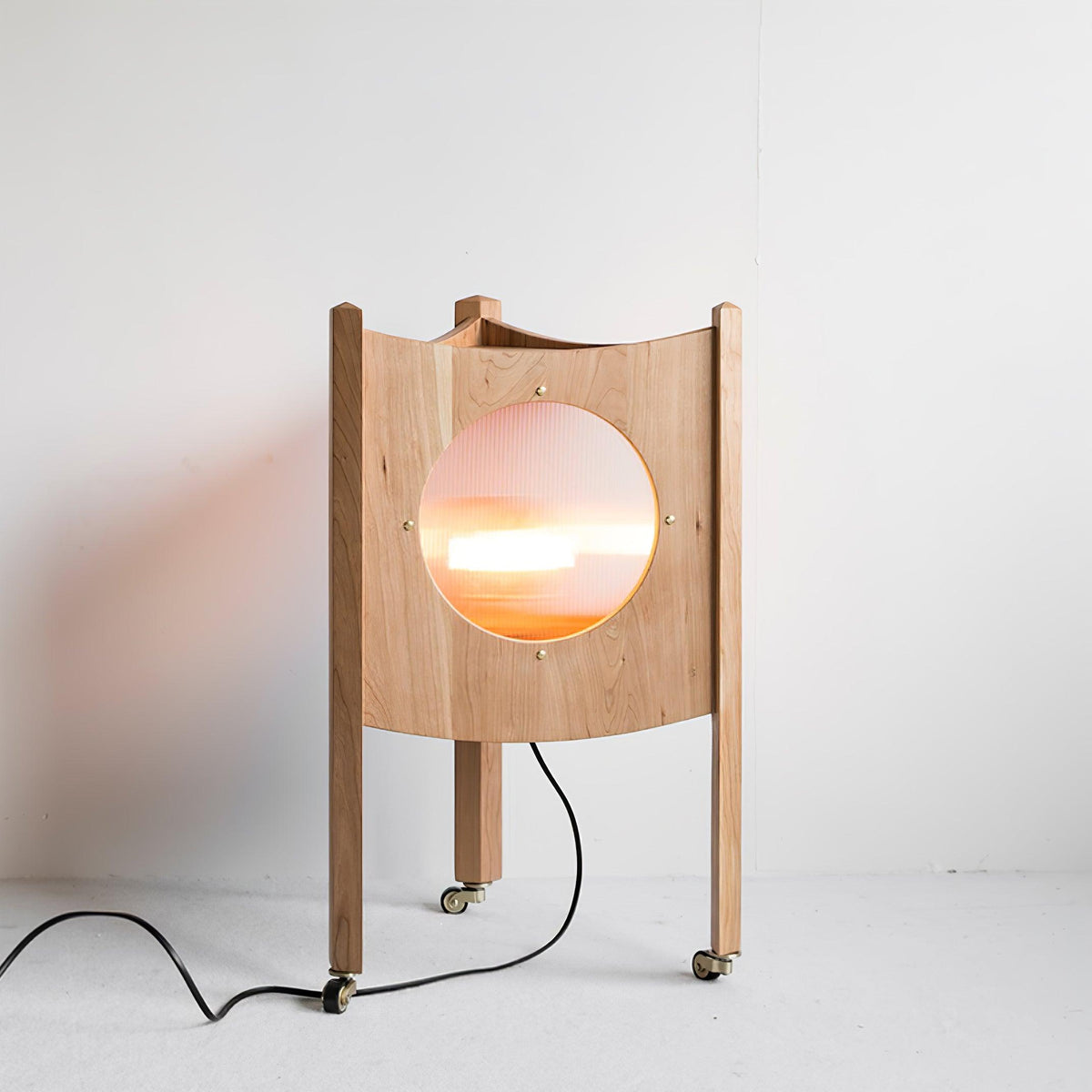 Carvora lámpara de pie de madera
