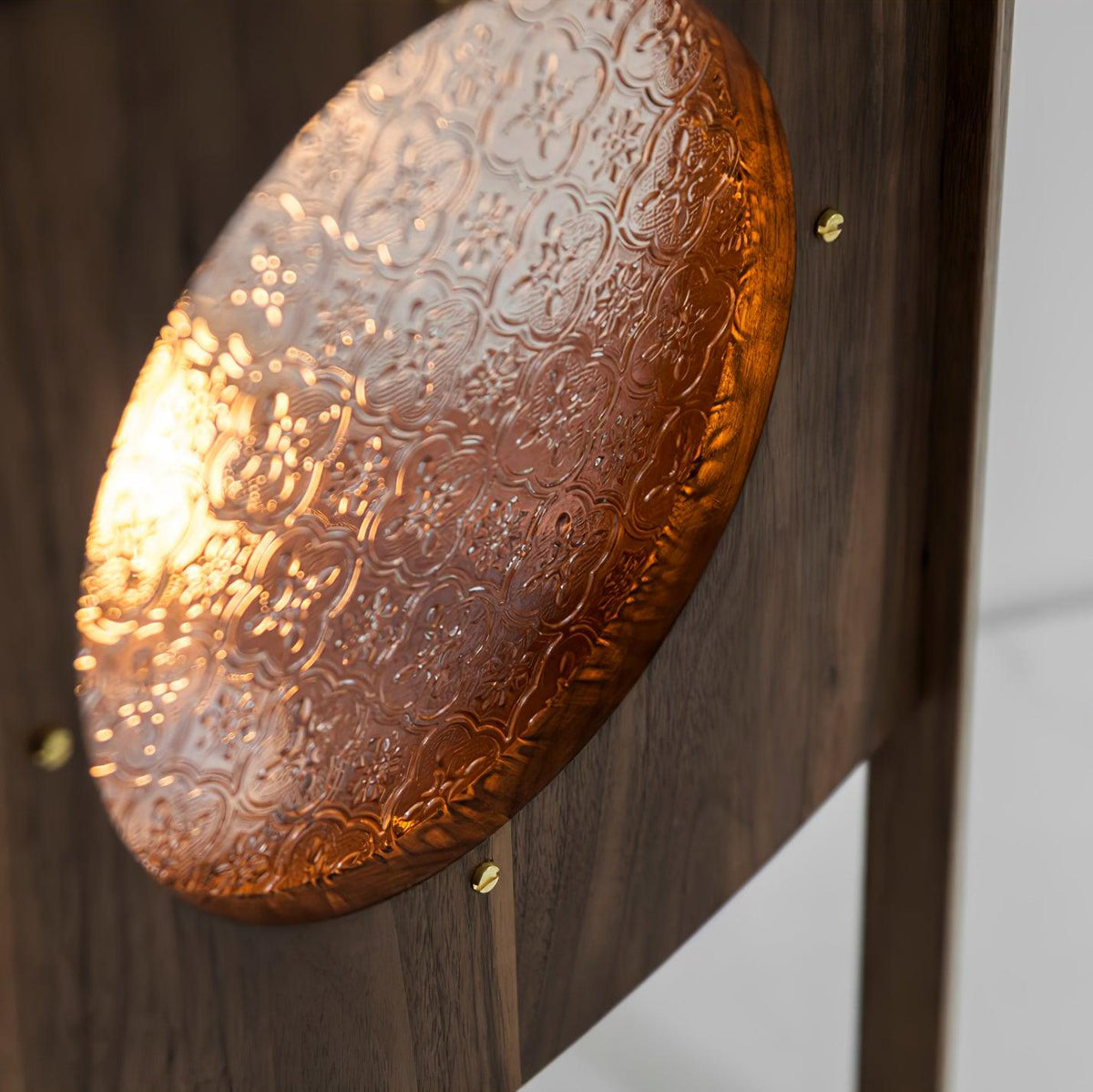 Carvora lámpara de pie de madera