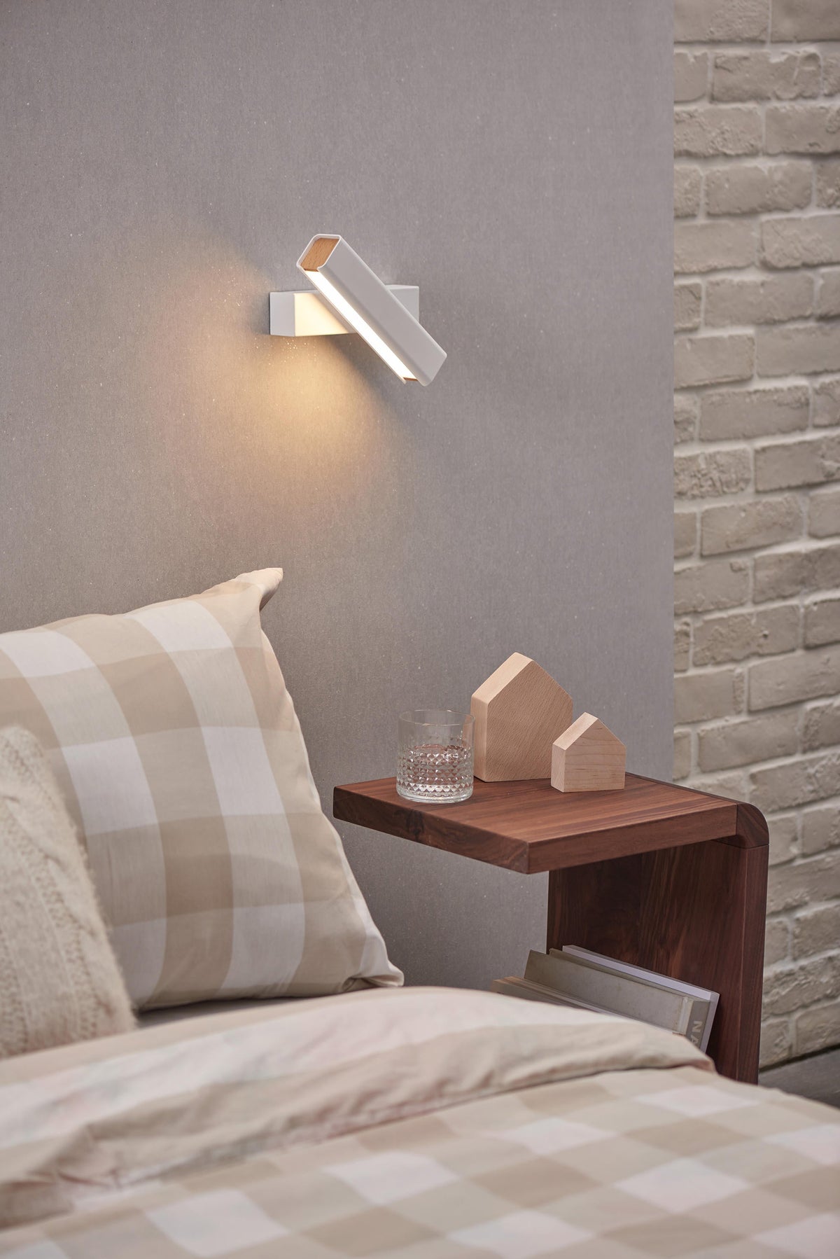 Olvynora aplique de pared