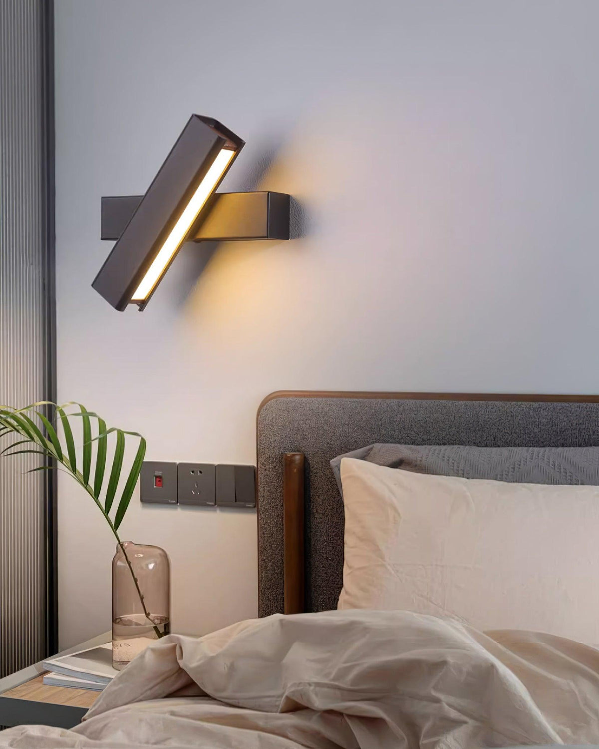 Aplique de pared regulable de aluminio para dormitorio y sala de estar
