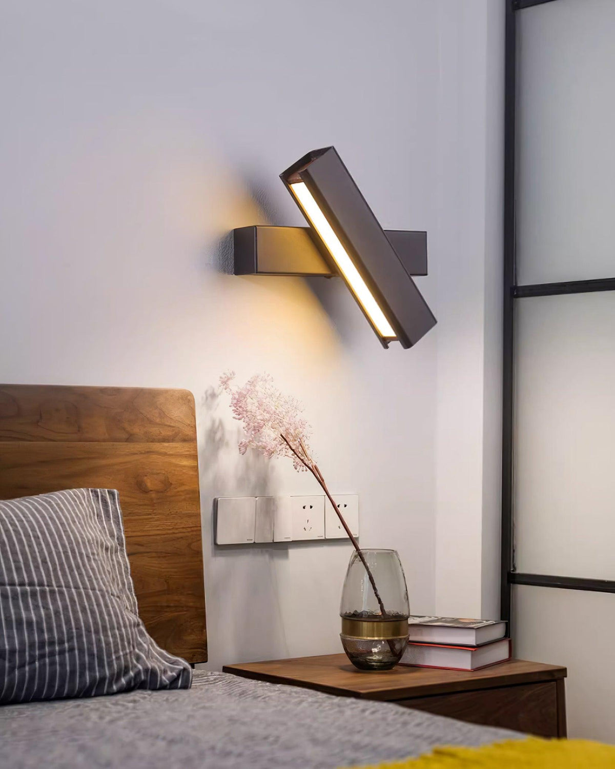 Aplique de pared regulable de aluminio para dormitorio y sala de estar