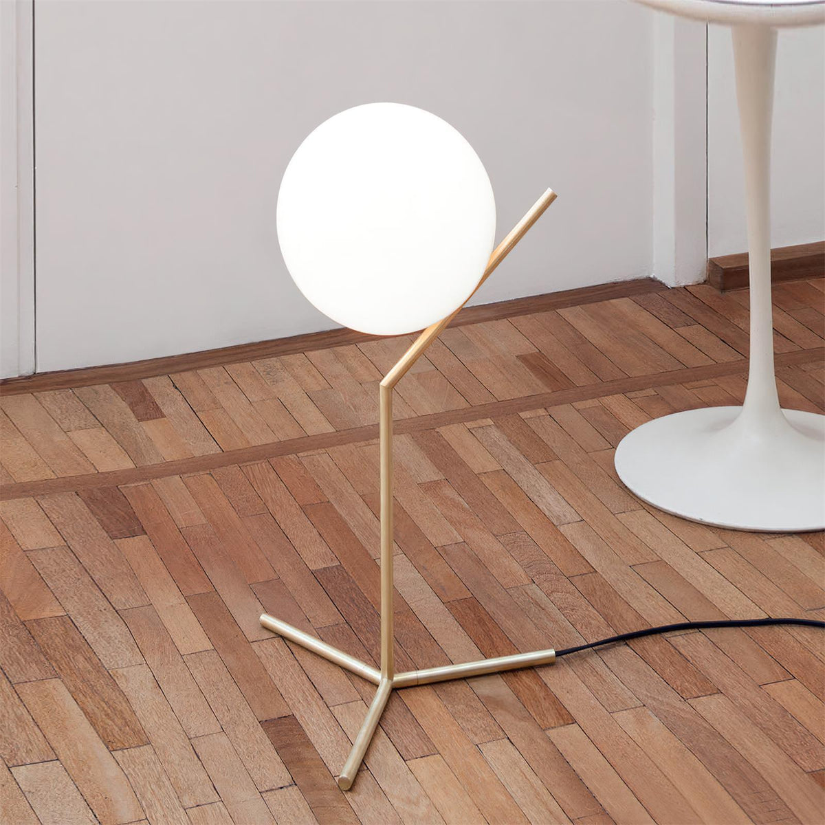 Velirelia lámpara de mesa