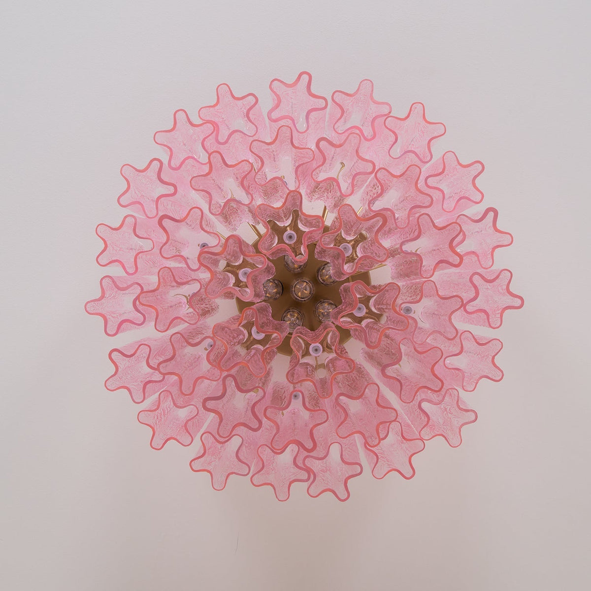 Veliaine lámpara de techo vidrio rosa Murano vintage