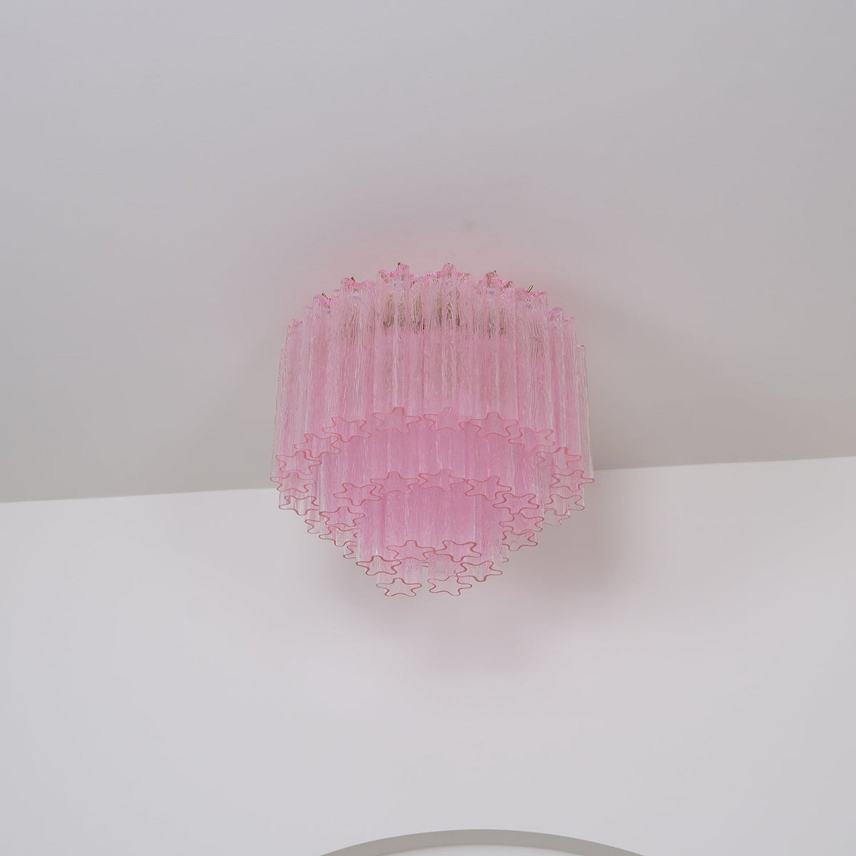 Veliaine lámpara de techo vidrio rosa Murano vintage