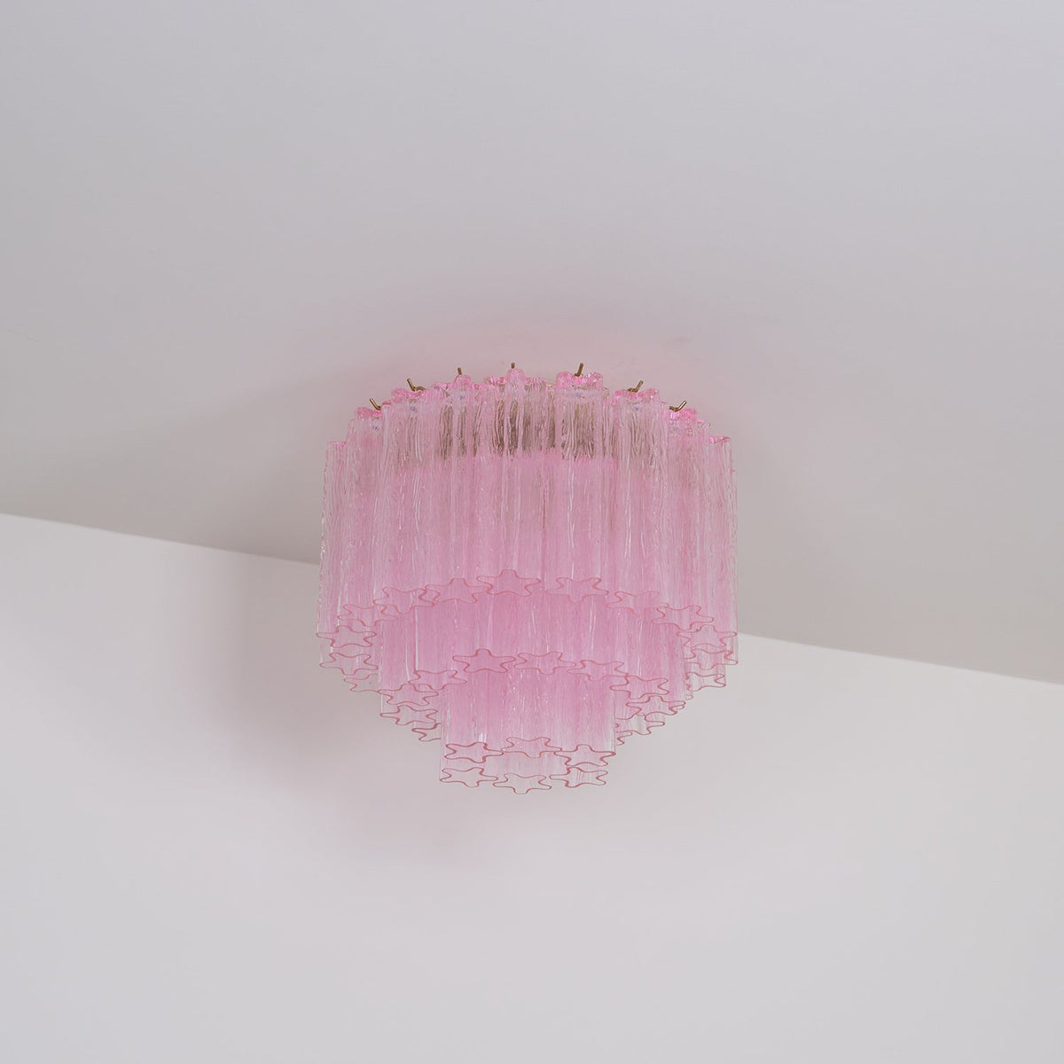 Veliaine lámpara de techo vidrio rosa Murano vintage