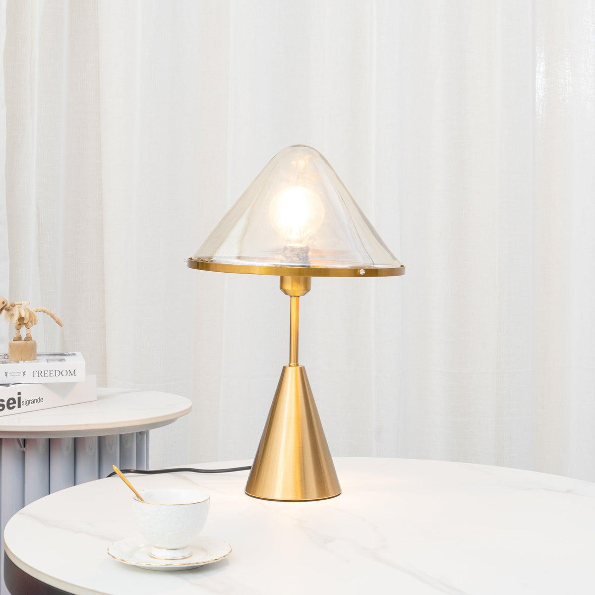 Lámpara de mesa Mushroom contemporánea