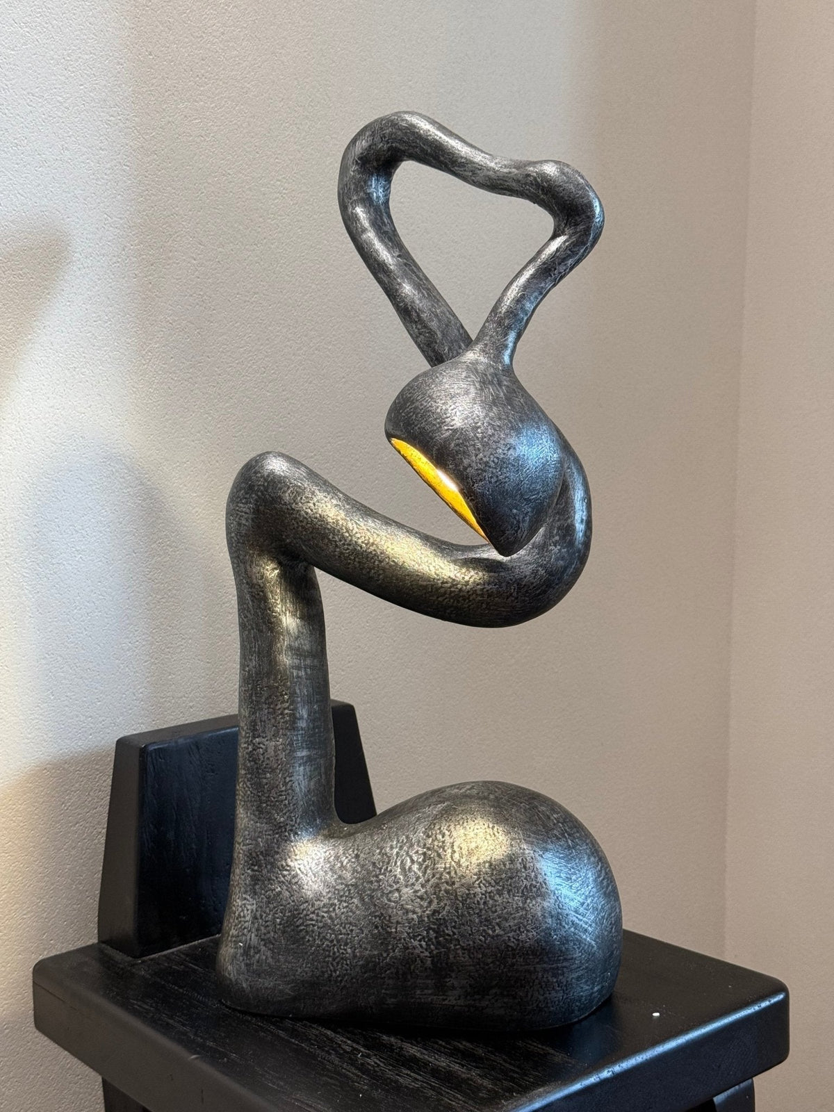 Twist lámpara de mesa negra