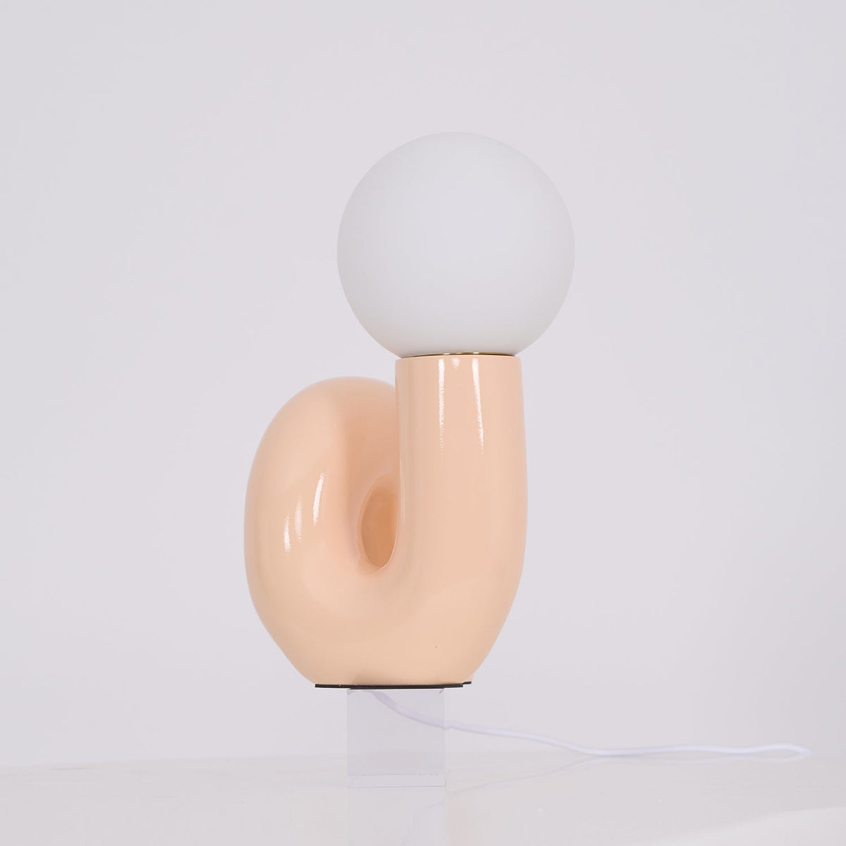 Soreeon lámpara de mesa de estilo lúdico N Shape todo en blanco