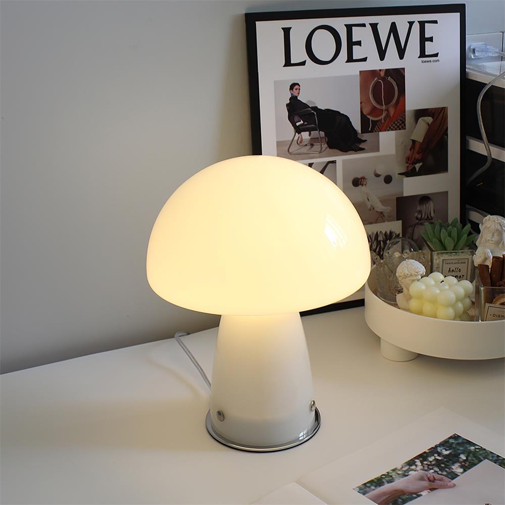 Norivine lámpara de mesa