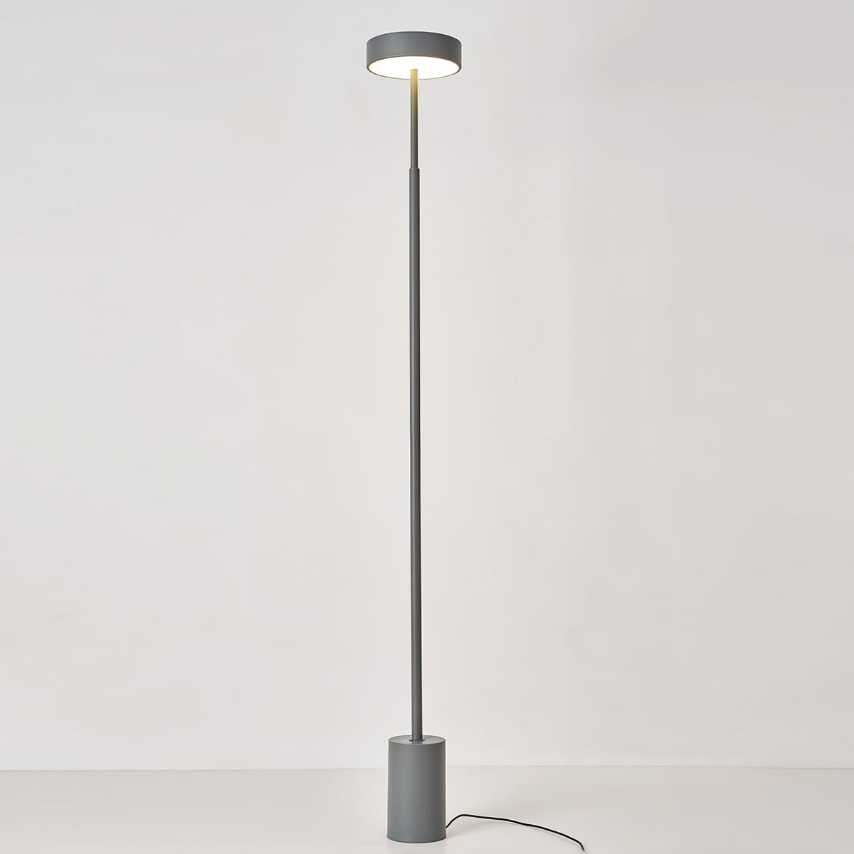 Circa lámpara de pie minimalista rotativa
