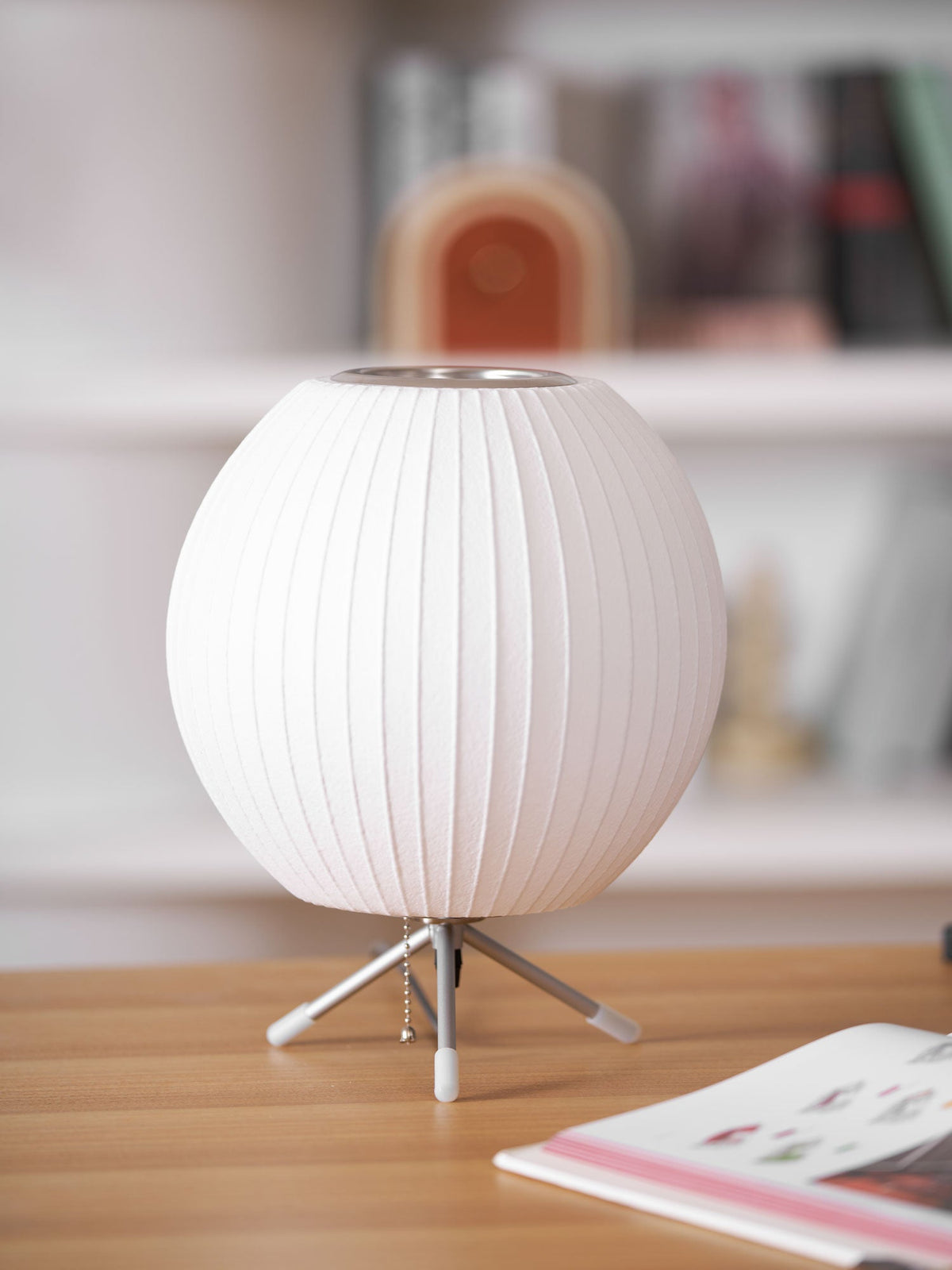 Rostix lámpara de mesa minimalista de acero