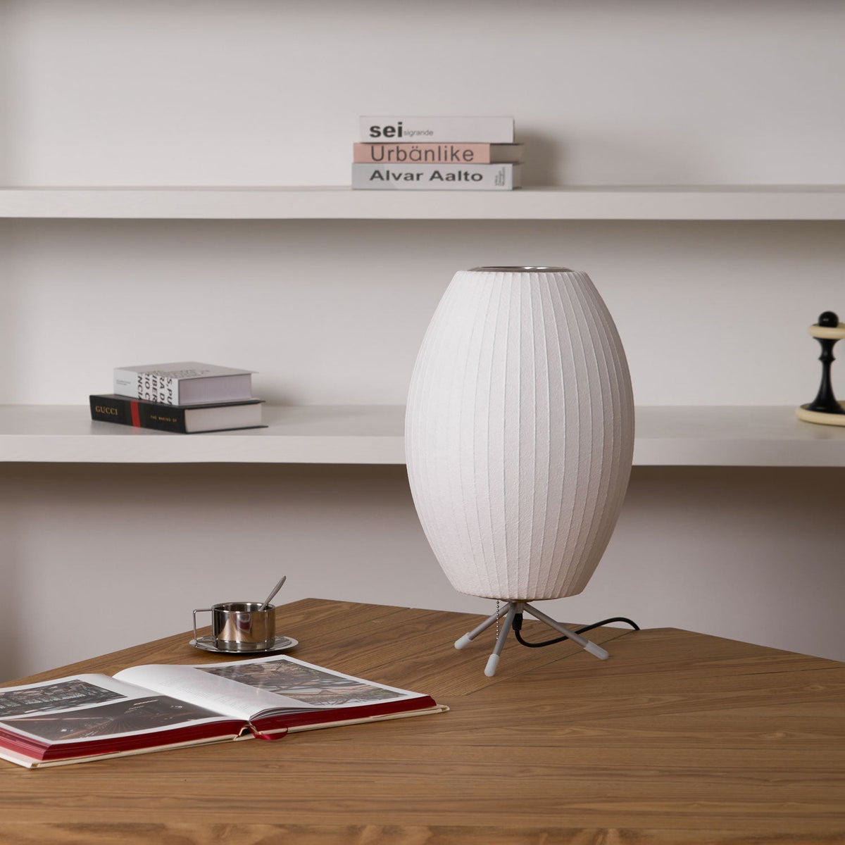 Rostix lámpara de mesa minimalista de acero
