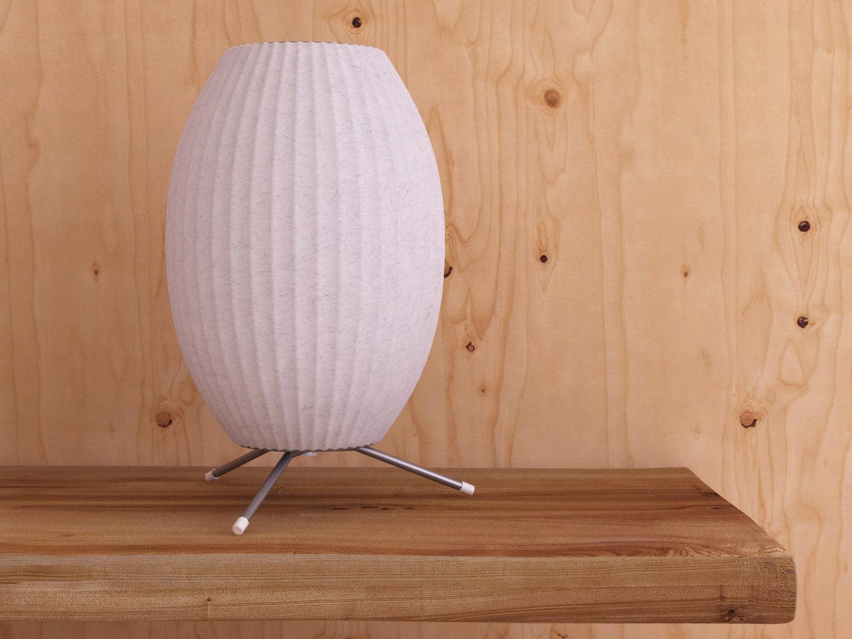 Rostix lámpara de mesa minimalista de acero