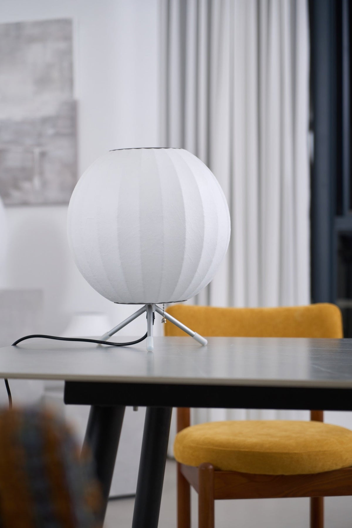 Rostix lámpara de mesa minimalista de acero