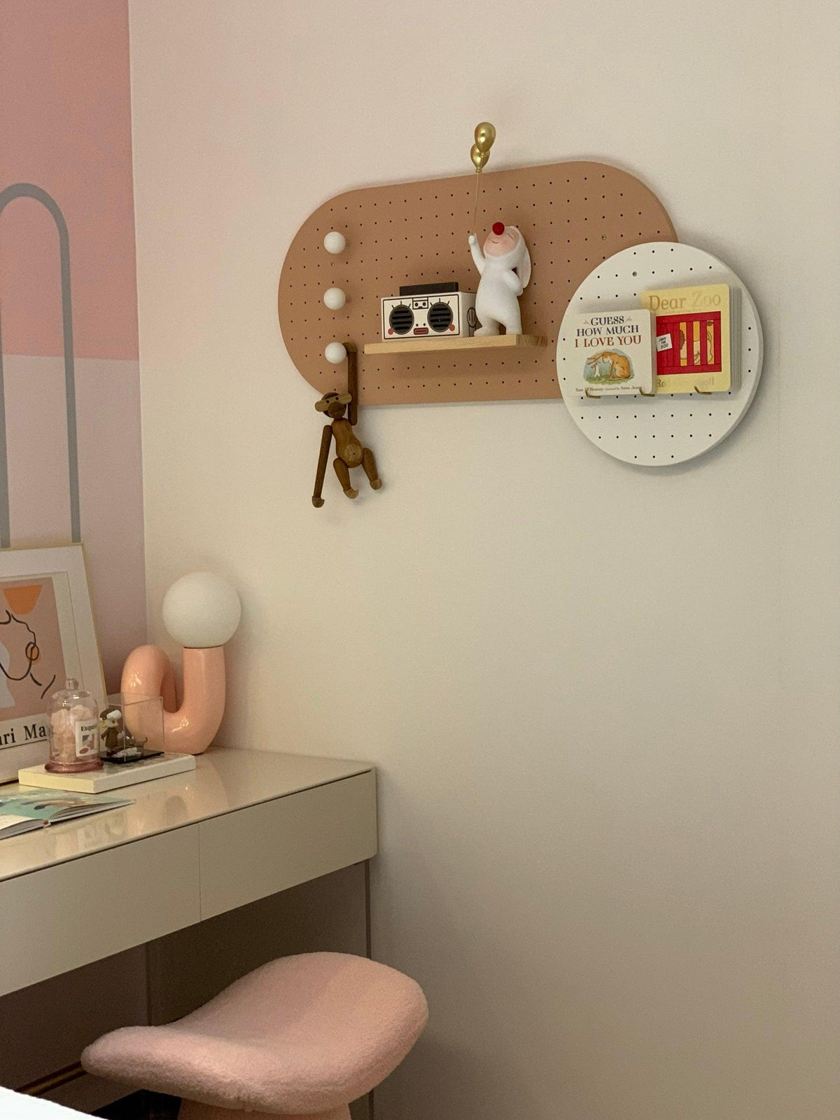 Soreeon lámpara de mesa de estilo lúdico N Shape todo en blanco