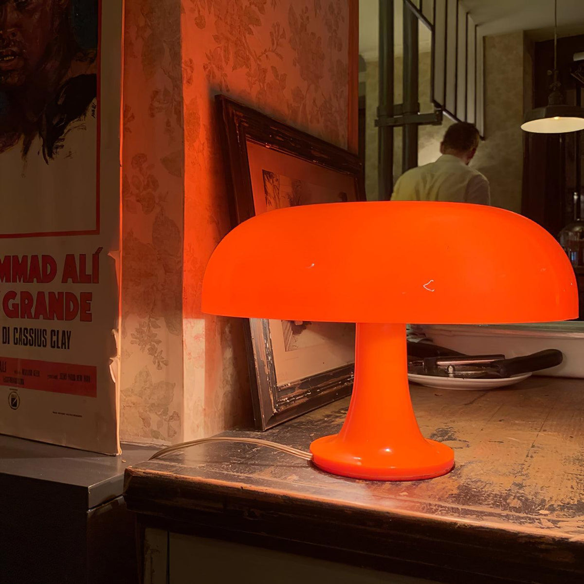 Orelielia lámpara de mesa de estilo lúdico