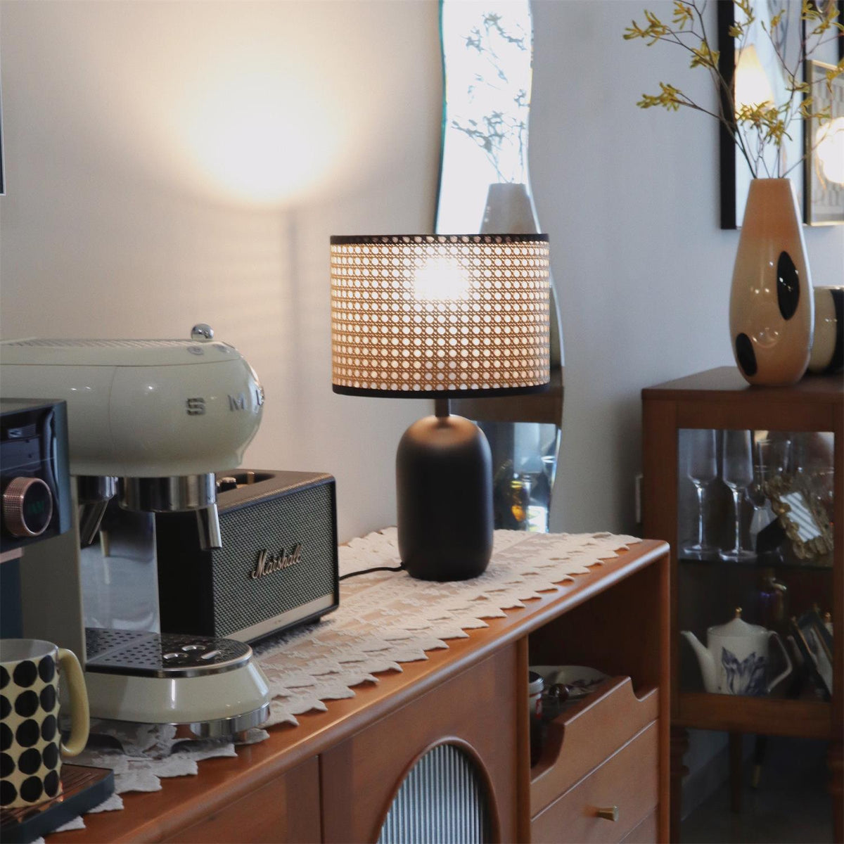 Ravarielle lámpara de mesa moderna de bambú